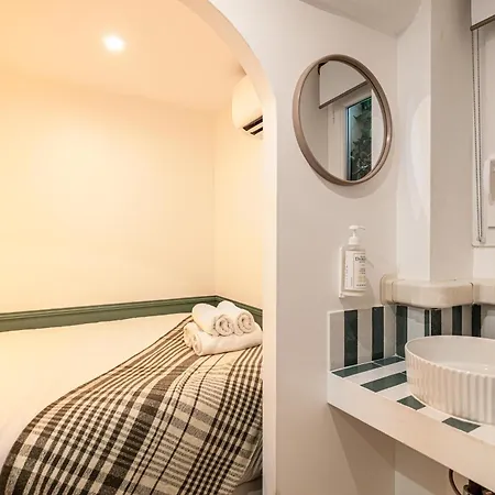 Two With Ac In The Heart Of Old Nice, Each With Its Own Entrance דירה ניס